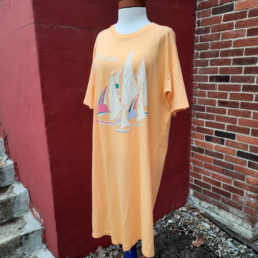 Vintage 90's Florida Sailboat Graphic T Shirt Dress Beach Coverup Festive Top